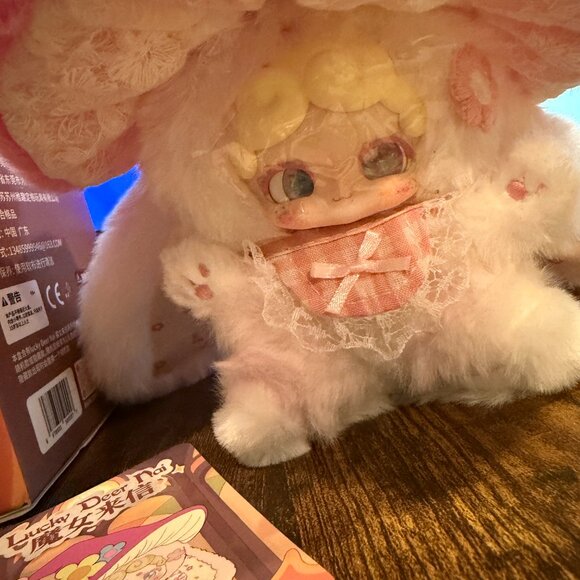 Lucky Deer Nai - Picture 2 of 10